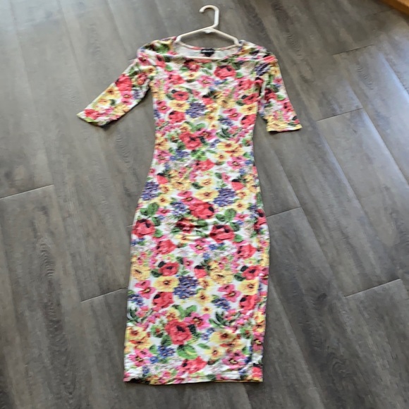 Bodycon style midi dress - Picture 1 of 4